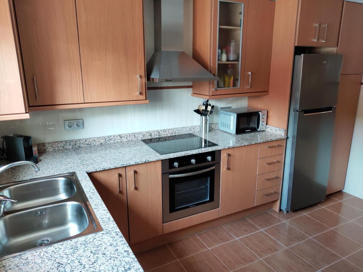 Apartamento Plaza De La Iglesia Deltebre Luaran gambar