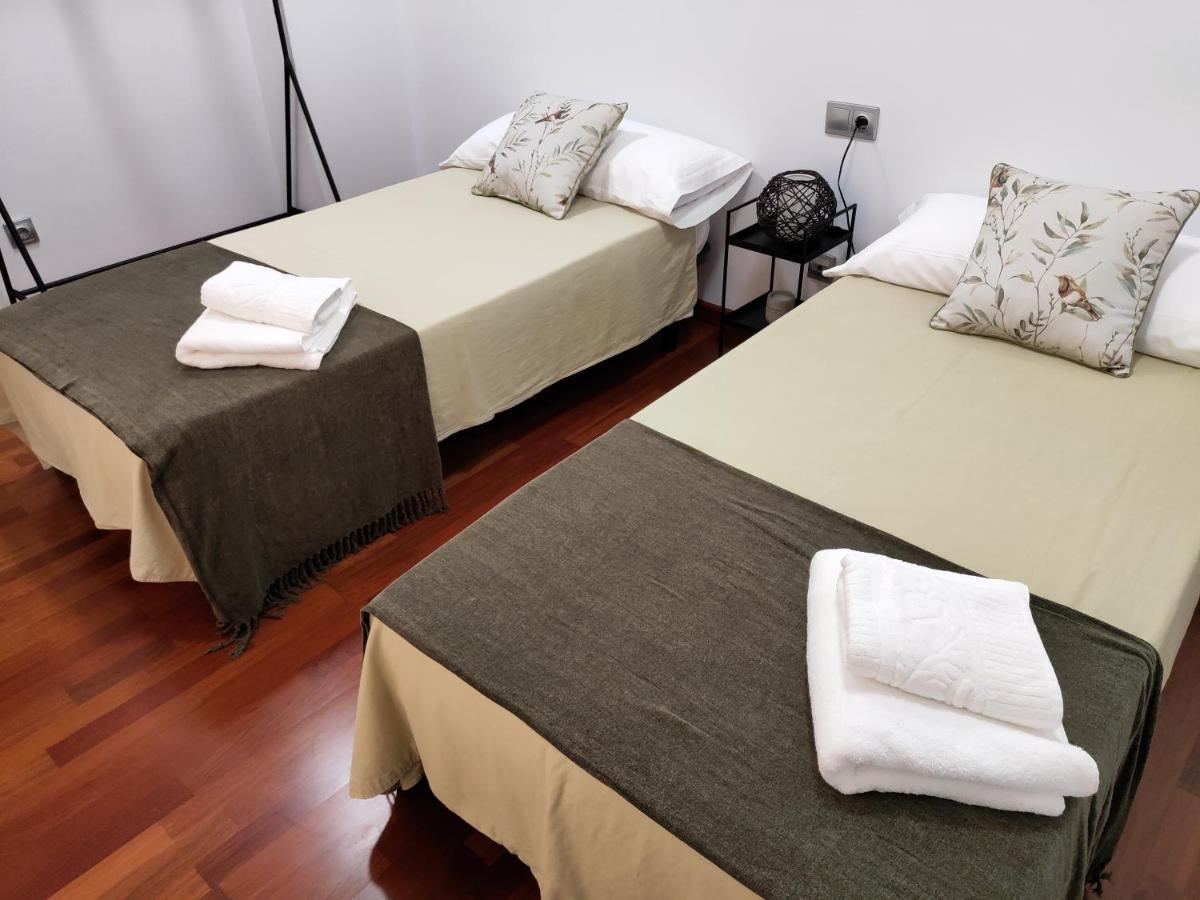 Apartamento Plaza De La Iglesia Deltebre Luaran gambar